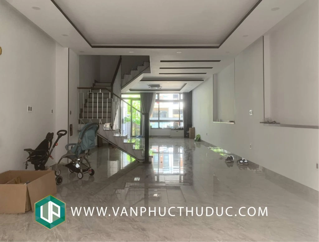 Cho thuê văn phòng Vạn Phúc City