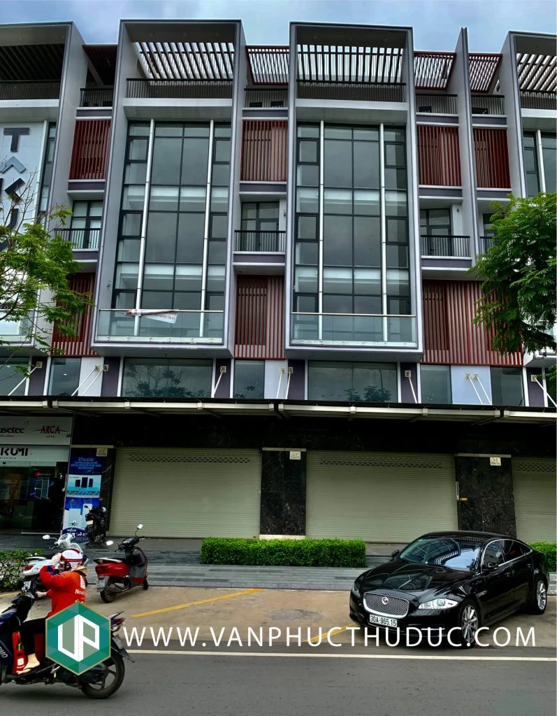 Cho thuê shophouse Vạn Phúc City