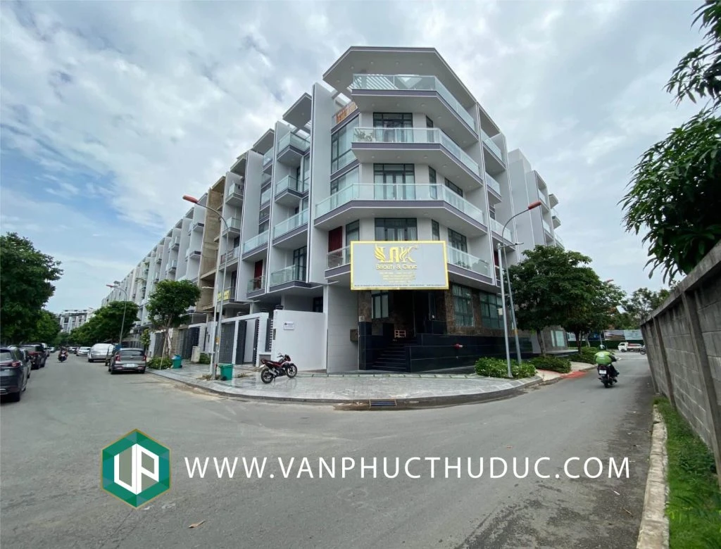 Cho thuê văn phòng Vạn Phúc City