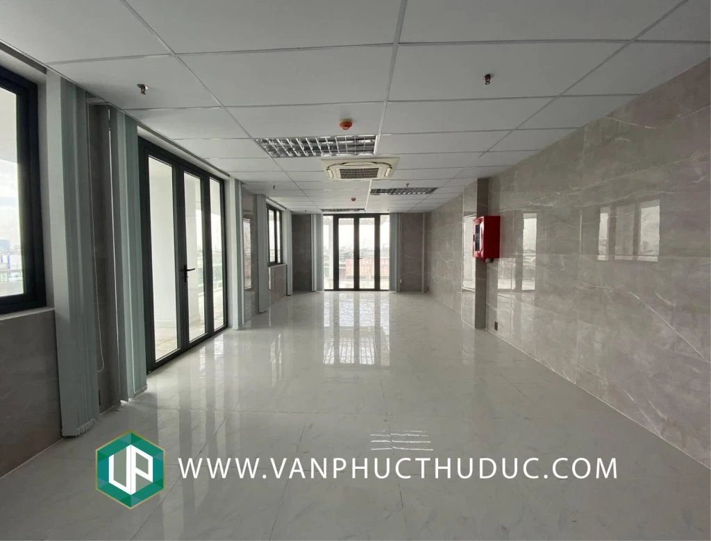 Cho thuê văn phòng Vạn Phúc City