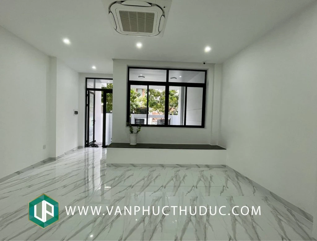Cho thuê văn phòng Vạn Phúc City