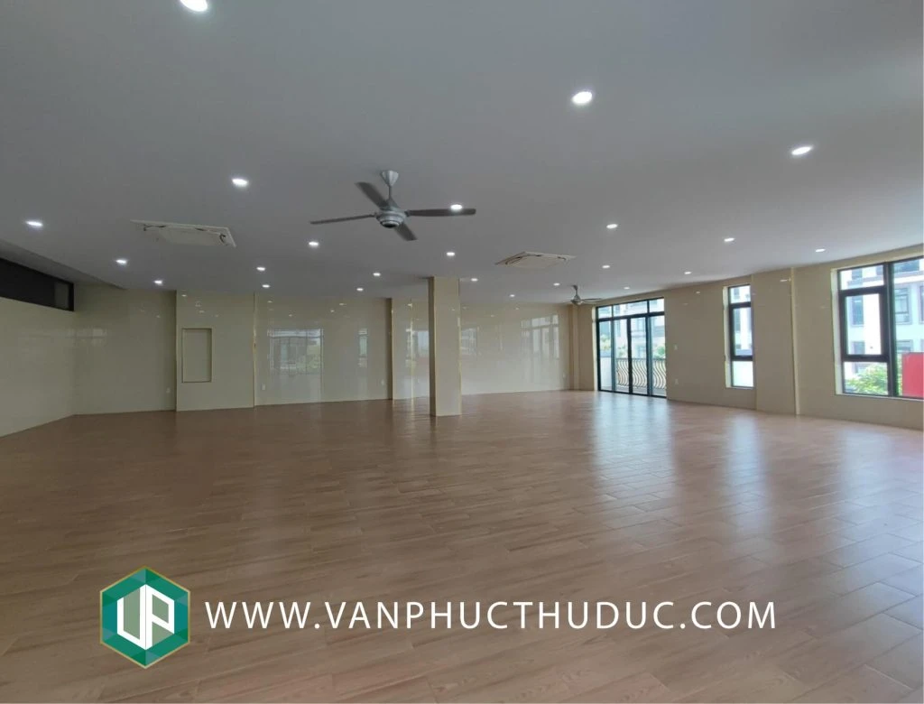 Cho thuê văn phòng Vạn Phúc