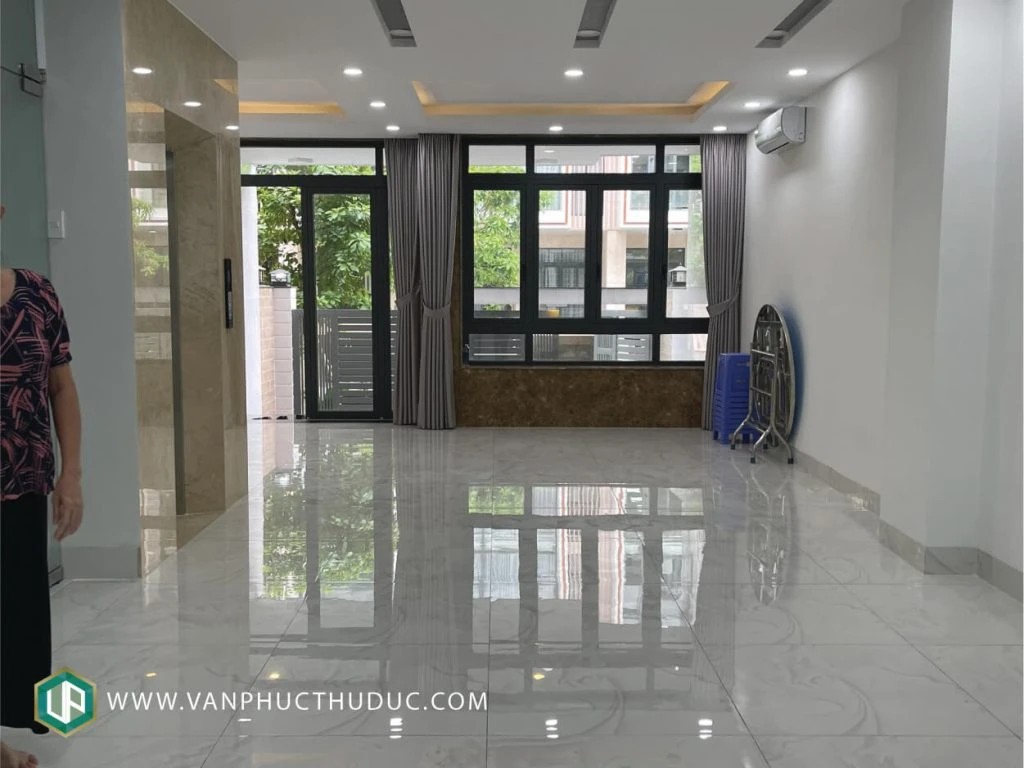 Cho thuê văn phòng Vạn Phúc