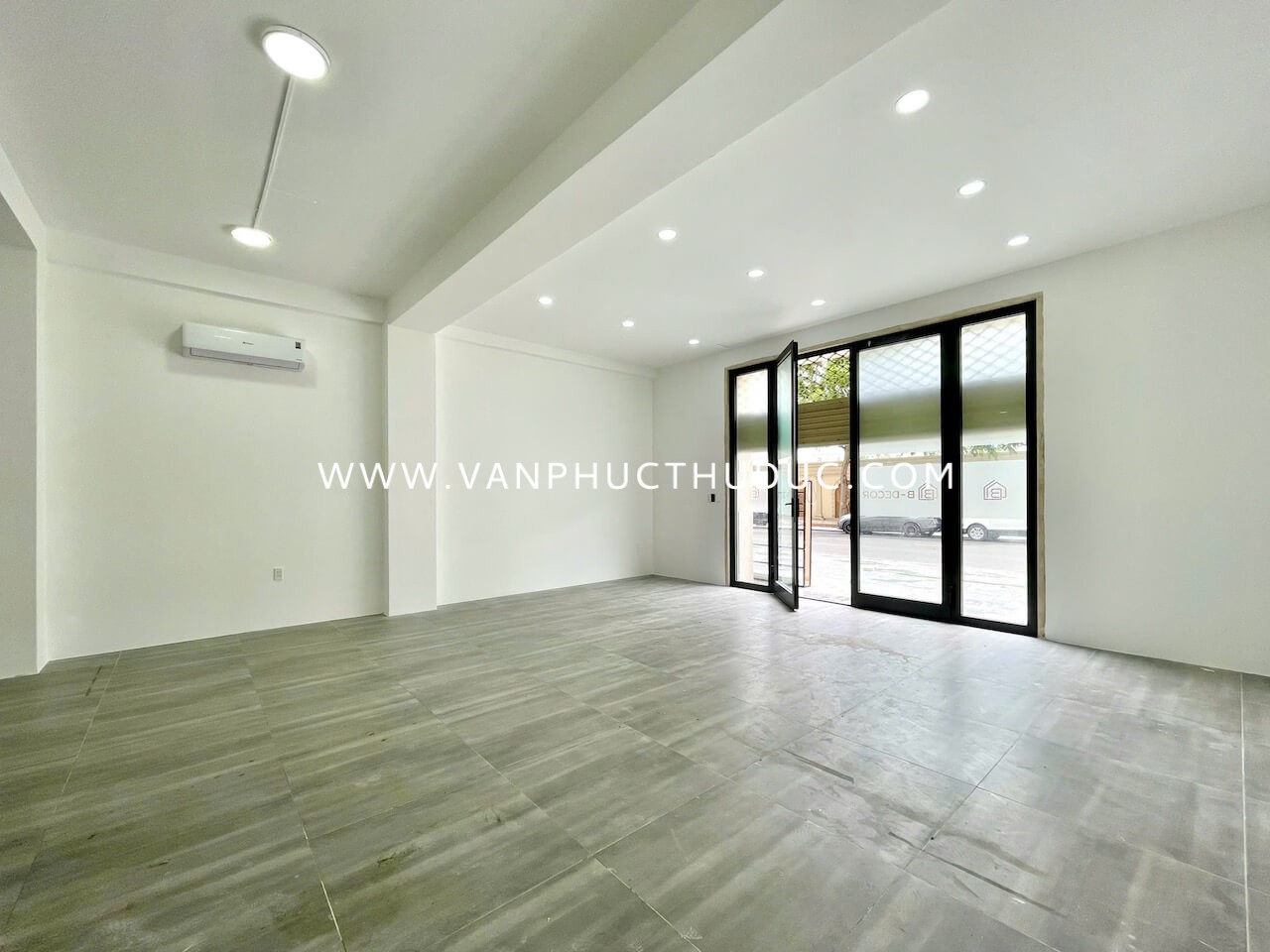 cho thuê văn phòng khu đô thị vạn phúc
